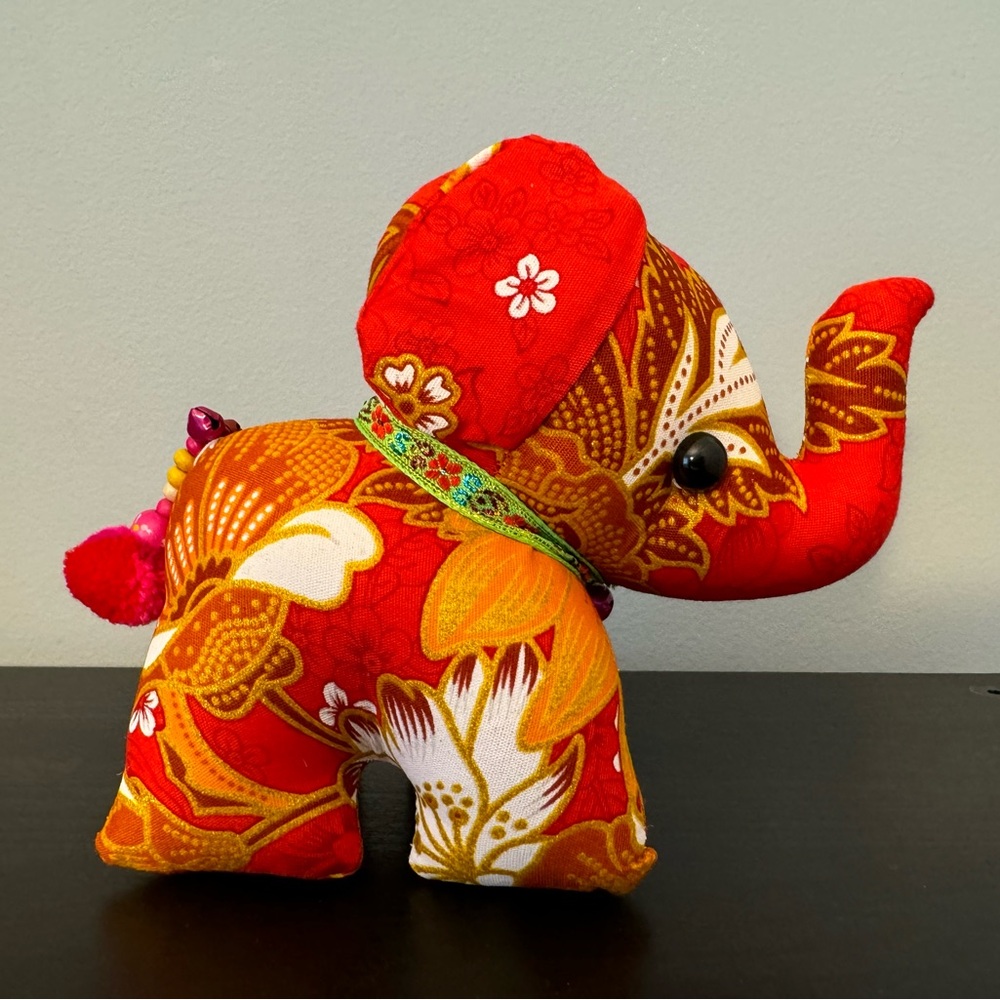Hand made stuffed elephant Thailand souvenir plush red gold floral New